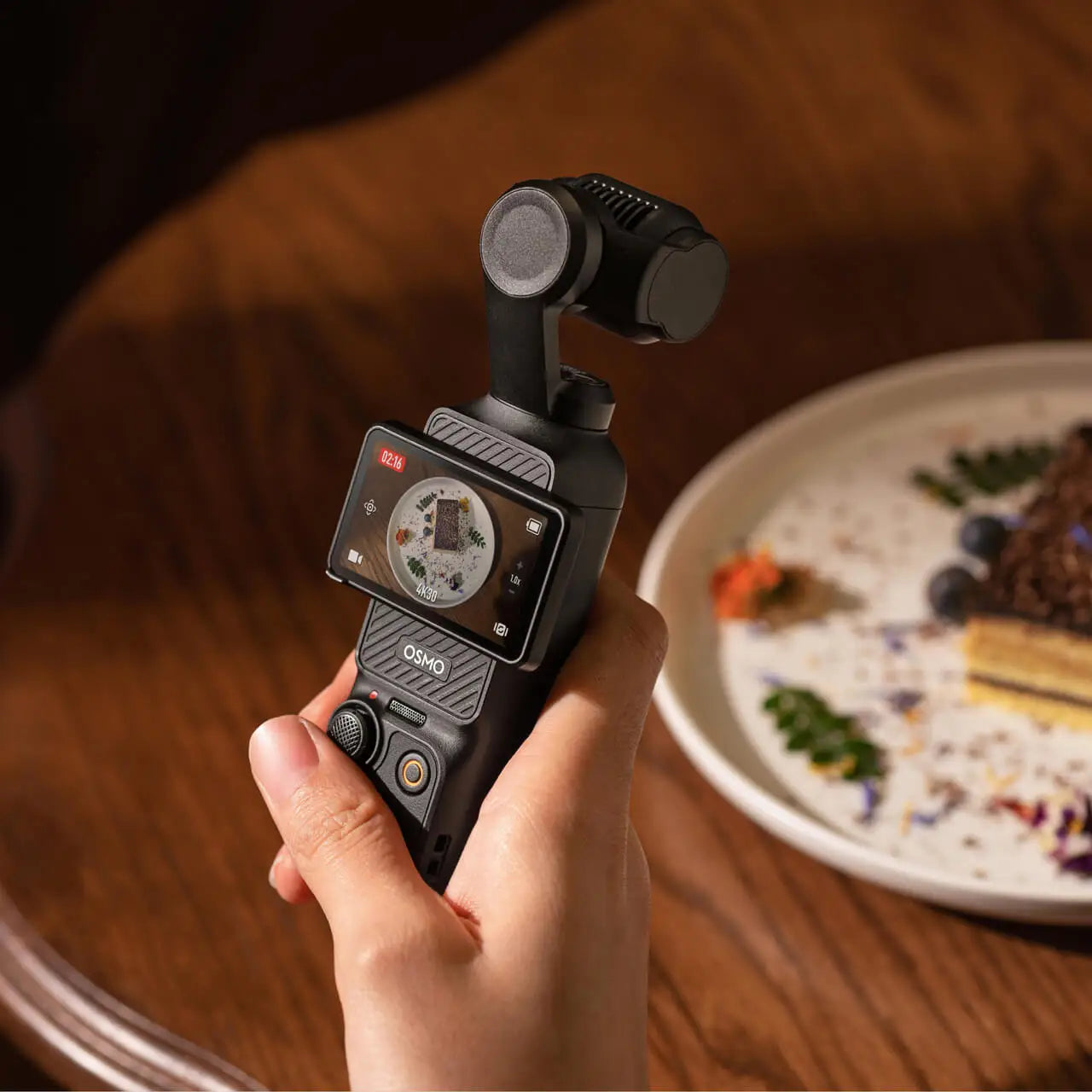 DJI Osmo Pocket 3 Vlogging Camera 1-Inch CMOS & 4K/120fps 2-Inch Rotatable Screen & Smart Horizontal-Vertical Shooting